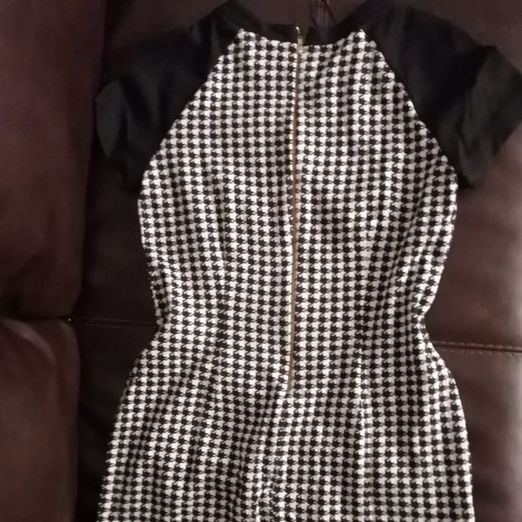 Black and white houndstooth dress - Picture 2 of 3